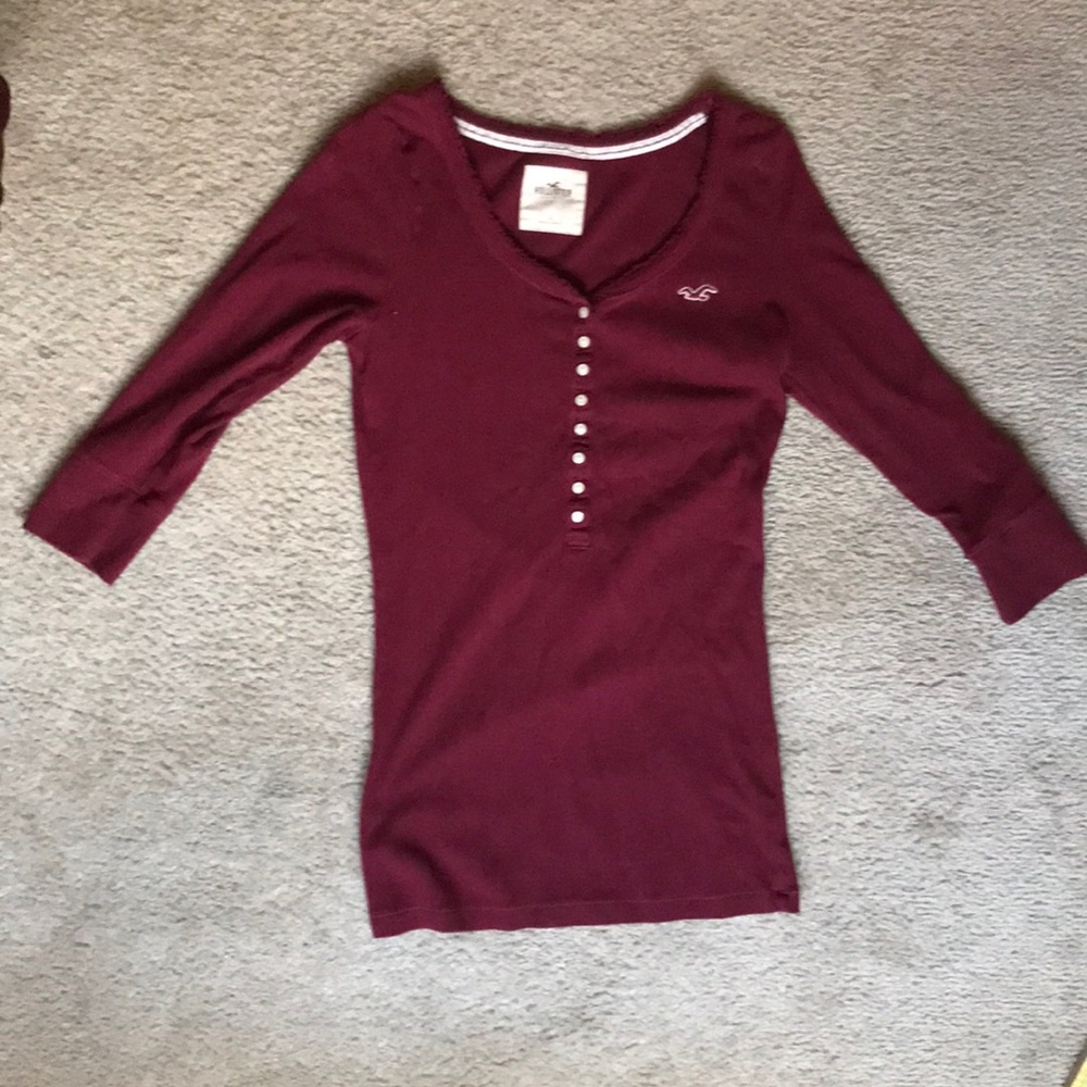 Hollister 3/4 sleeve Henley with ruffle detail